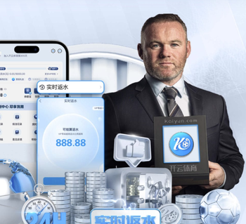 牵着Rosalía满世界跑的法国超模是谁？起底23岁全能拽姐