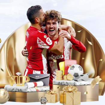 有情有义！莱切球员捂胸口突然倒地，孔蒂立刻冲入场内让队医进场